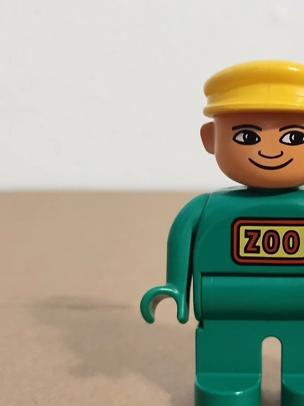 Lego Duplo Zoo Keeper Man Worker green and yellow